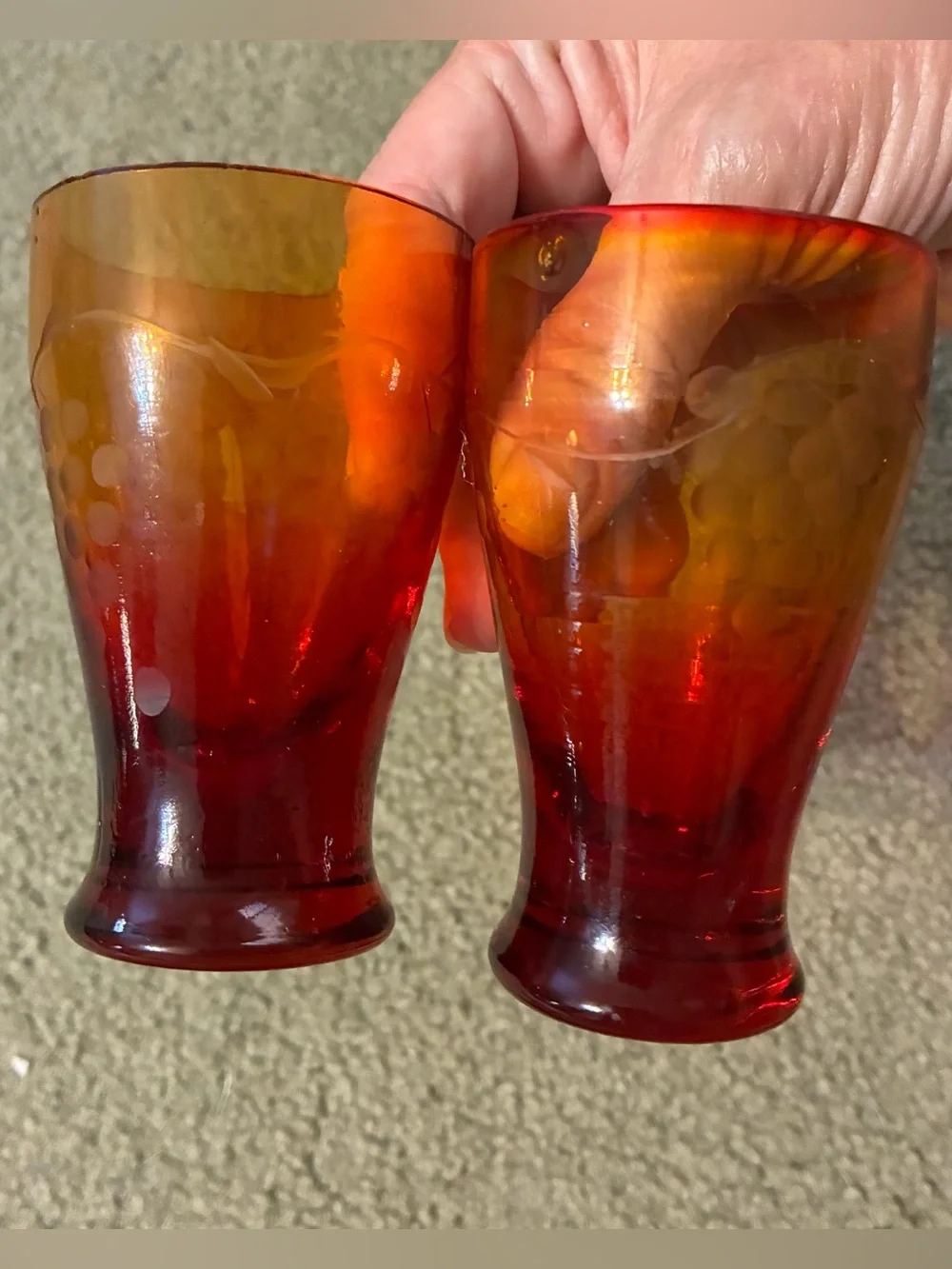 Set Of 2 Amber to Ruby Ombre Drinking Glass Tumbler Pair Unique Glow